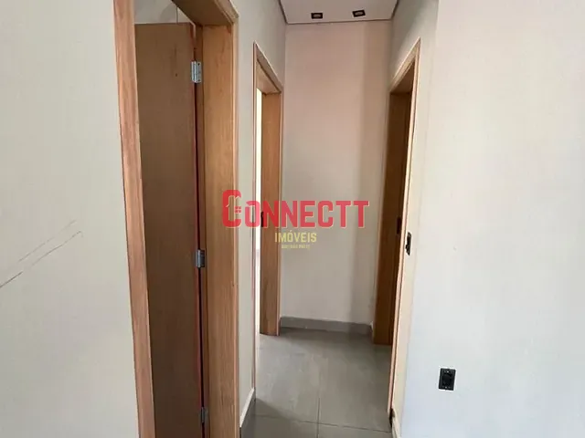 Casa com 190m² 2 quartos e 1 banheiro, à venda, no bairro Jardim Florestan Fernandes em Ribeirão Preto