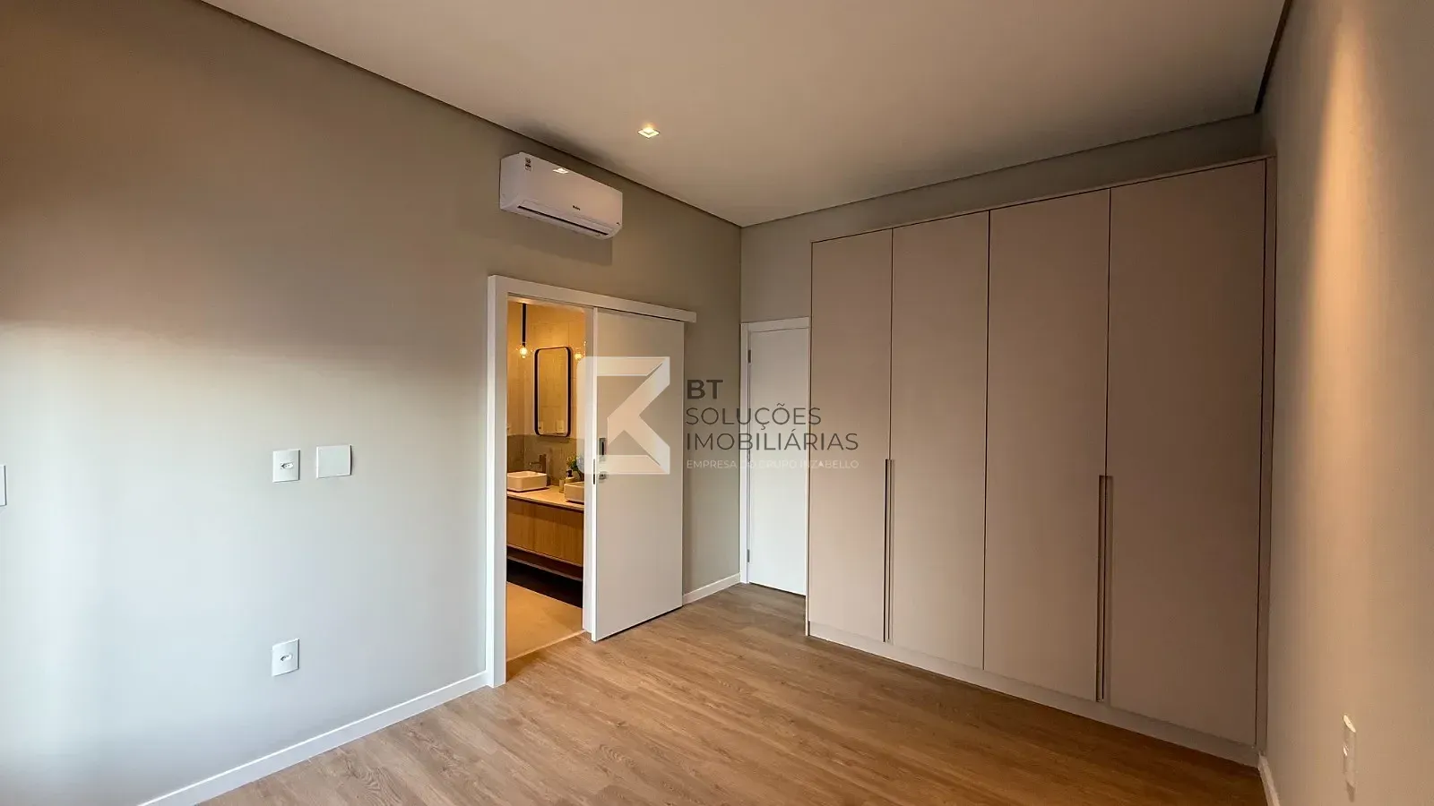 Casa, 3 quartos, 210 m² - Foto 36