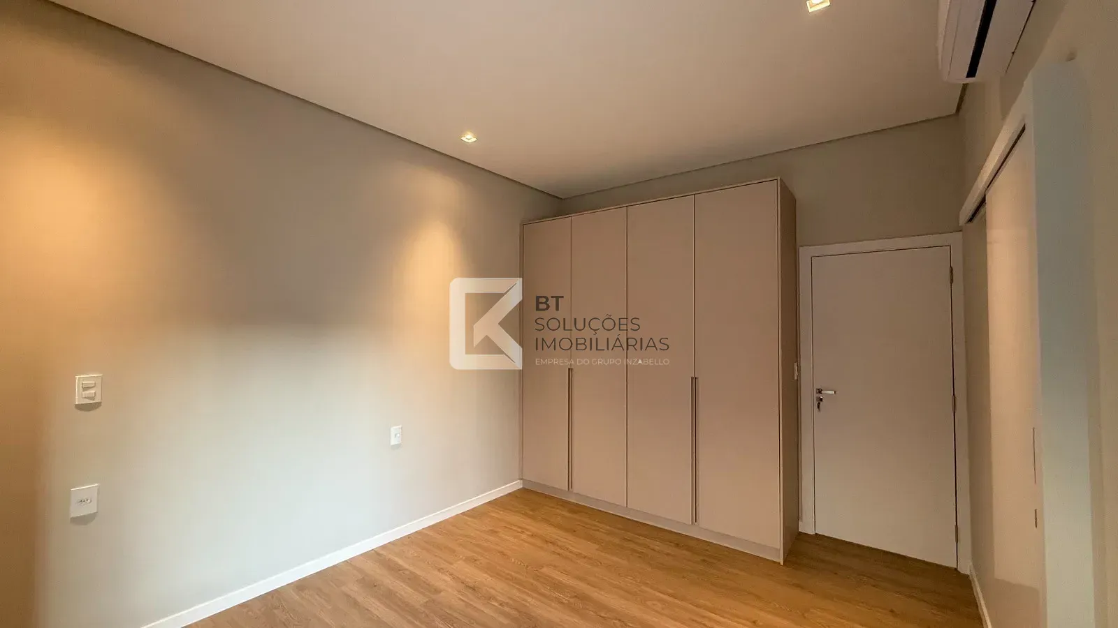 Casa, 3 quartos, 210 m² - Foto 42