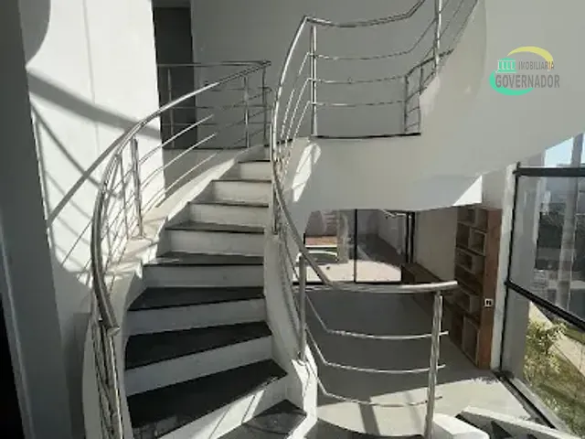 Casa com 403m² 4 quartos e 5 banheiros, à venda, no bairro Swiss Park em Campinas
