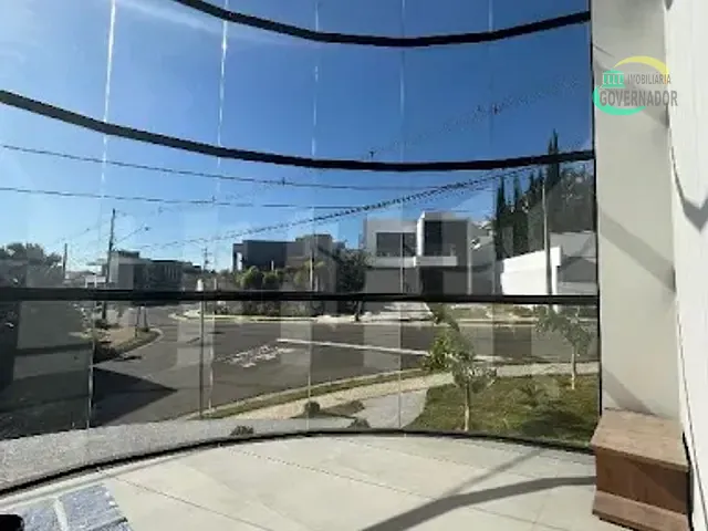 Casa com 403m² 4 quartos e 5 banheiros, à venda, no bairro Swiss Park em Campinas