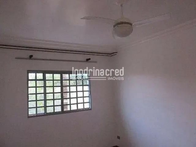 Casa 3 quartos e 1 banheiro, à venda, no bairro Jardim do Lago em Cambé