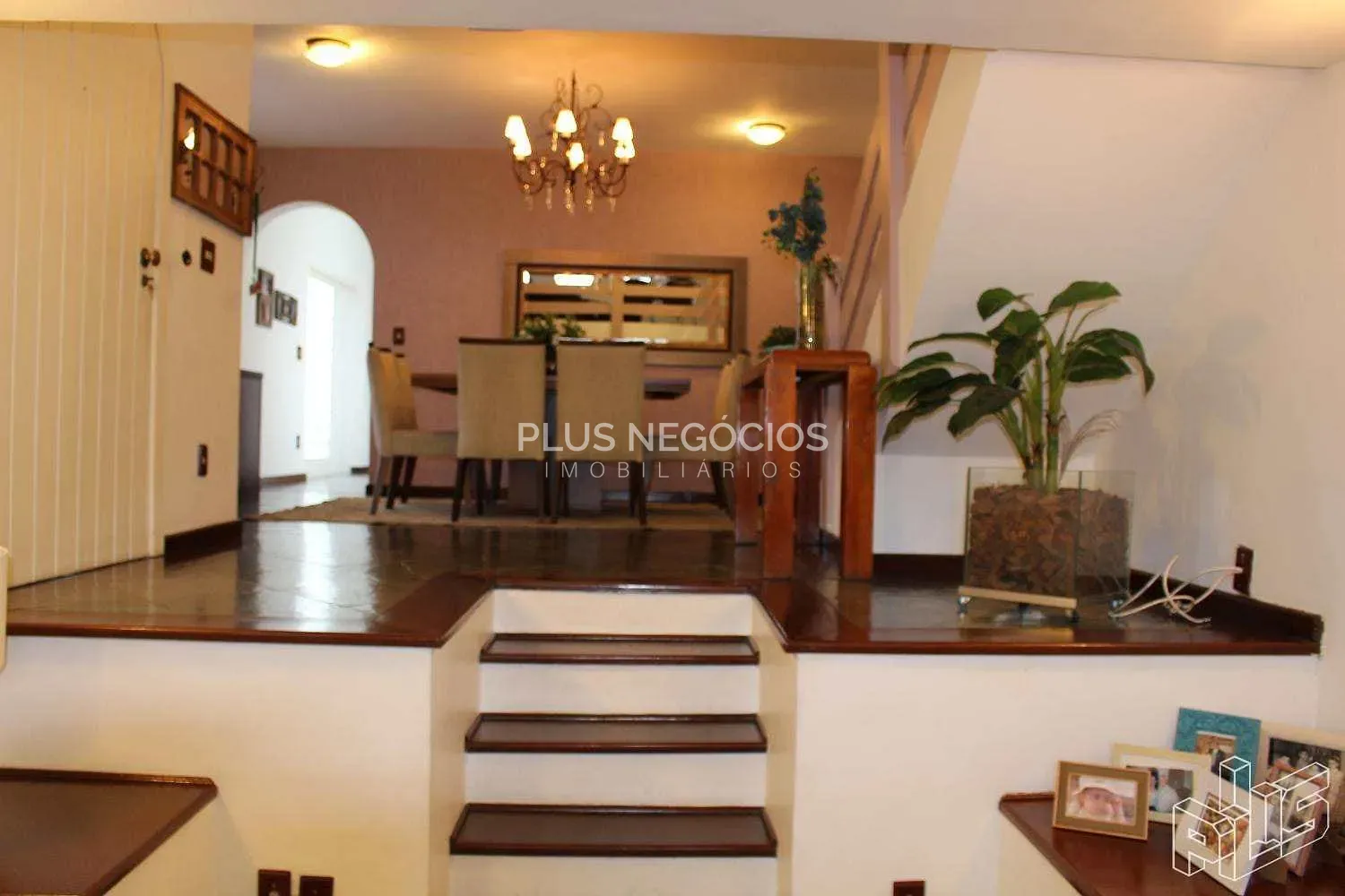 Casa, 4 quartos, 250 m² - Foto 8