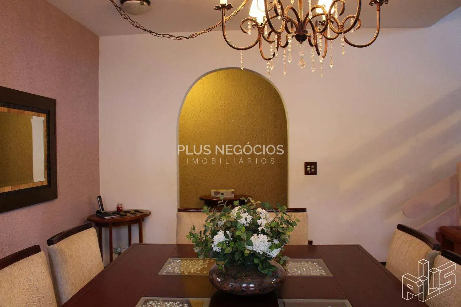 Casa, 4 quartos, 250 m² - Foto 11
