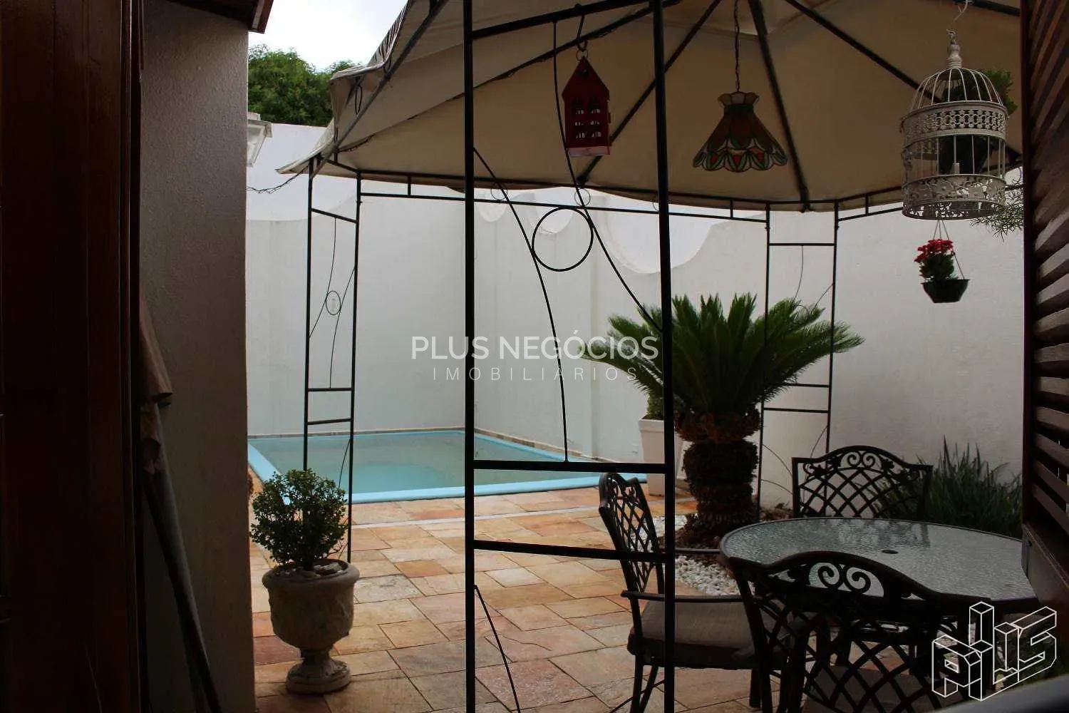 Casa, 4 quartos, 250 m² - Foto 3