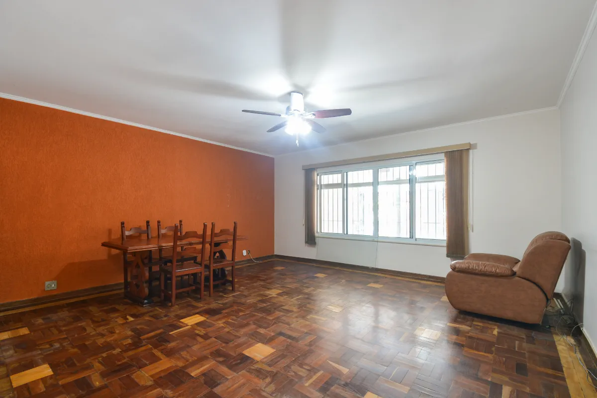 Casa para venda em Chácara Japonesa com 3 quartos, sendo 1 suíte, 167m²