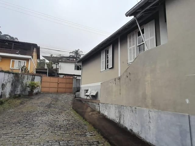 Casa à venda, no bairro Saldanha Marinho em Petrópolis