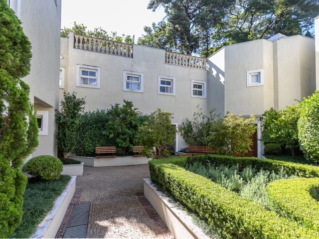 Foto do Casa - Casa em condomínio para venda com 4 quartos, sendo 4 suítes, 550m² | Lares e Andares Imóveis