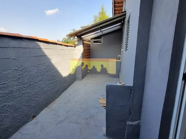 Casa com 300m² 4 quartos e 2 banheiros, para alugar, no bairro Barão Geraldo em Campinas