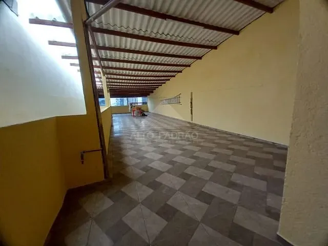 Casa com 126m² 2 quartos e 2 banheiros, à venda, no bairro Jardim Canadá em Mauá
