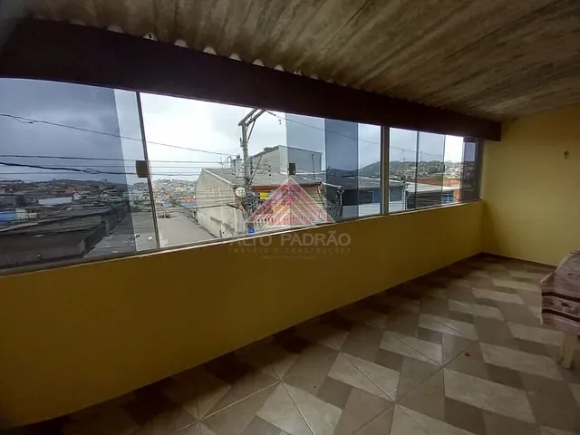 Casa com 126m² 2 quartos e 2 banheiros, à venda, no bairro Jardim Canadá em Mauá