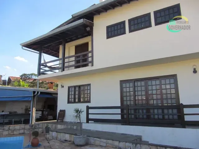 Casa com 660m² 4 quartos e 4 banheiros, à venda, no bairro Jardim Chapadão em Campinas
