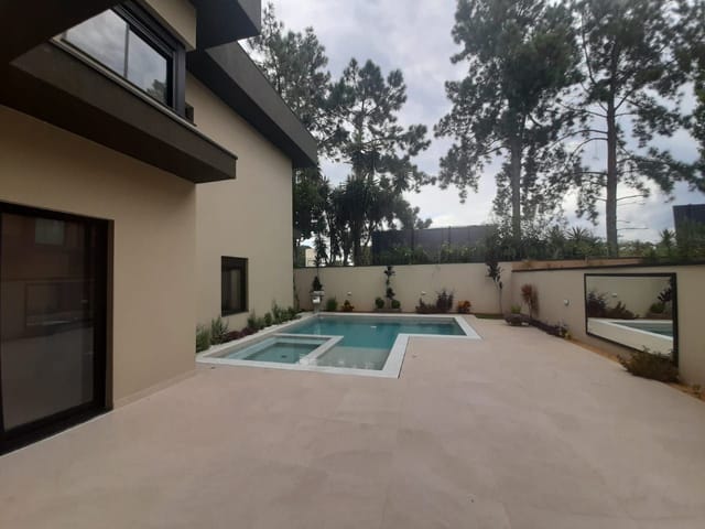 Casa com 450m² 5 quartos e 7 banheiros, à venda, no bairro Jardim do Golfe em São José dos Campos