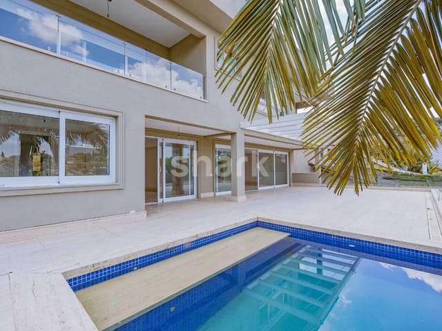 Casa com 766m² 4 quartos e 7 banheiros, à venda, no bairro Jardim Leonor em São Paulo