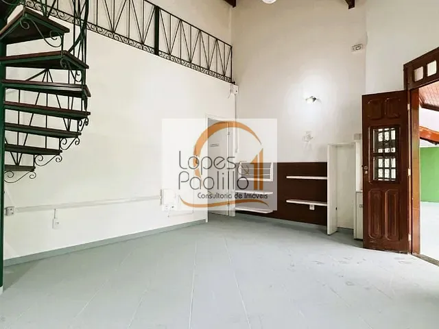 Casa com 462m², para alugar, no bairro Centro em Atibaia