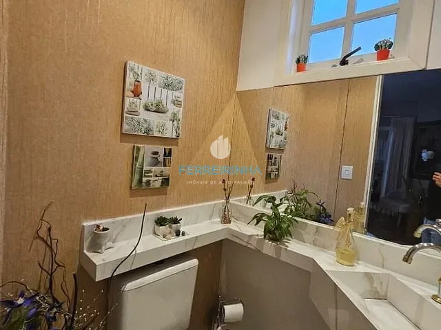 Casa com 250m² 3 quartos e 2 banheiros, à venda, no bairro Urbanova em São José dos Campos