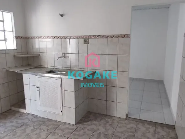 Casa com 100m² 1 quarto e 1 banheiro, para alugar, no bairro Vila Adyana em São José dos Campos