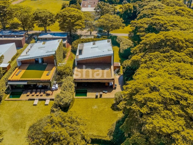 Casa com 1600m² 4 quartos e 6 banheiros, à venda, no bairro Condomínio Fazenda Boa Vista em Porto Feliz