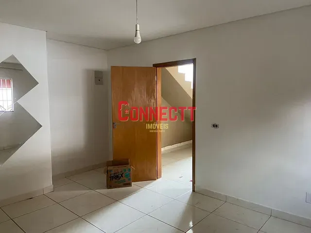 Casa com 250m² 4 quartos e 3 banheiros, à venda, no bairro Jardim das Aroeiras em Jardinópolis