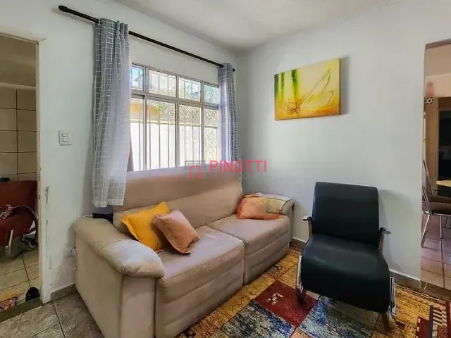 Casa 3 quartos e 1 banheiro, à venda, no bairro Jardim Lavínia em São Bernardo do Campo