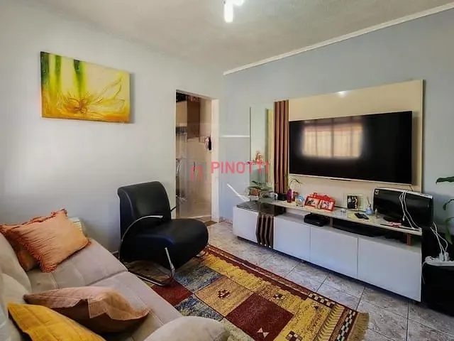 Casa 3 quartos e 1 banheiro, à venda, no bairro Jardim Lavínia em São Bernardo do Campo