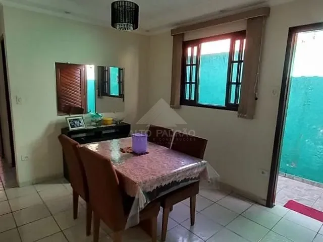 Casa com 125m² 2 quartos e 2 banheiros, à venda, no bairro Jardim Primavera em Mauá