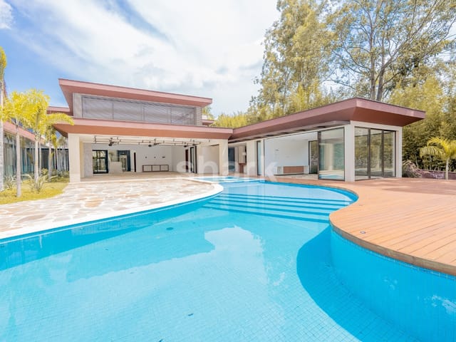 Casa com 2300m² 6 quartos e 8 banheiros, à venda, no bairro Condomínio Terras de São José em Itu