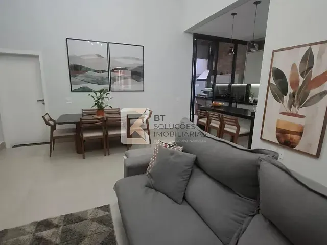 Casa com 200m² 3 quartos e 4 banheiros, à venda, no bairro Jardim Bréscia em Indaiatuba