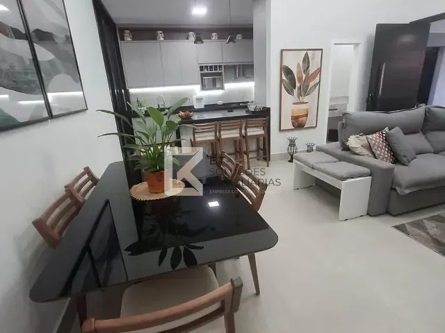 Casa com 200m² 3 quartos e 4 banheiros, à venda, no bairro Jardim Bréscia em Indaiatuba