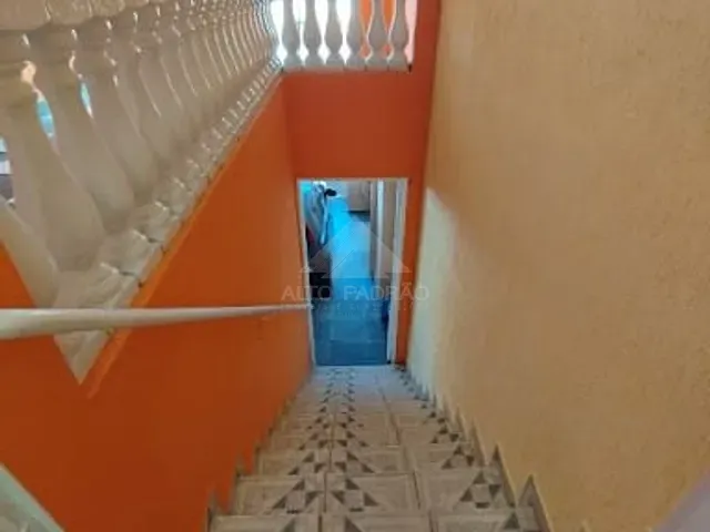 Casa com 200m² 3 quartos e 2 banheiros, à venda, no bairro Jardim Maria Eneida em Mauá