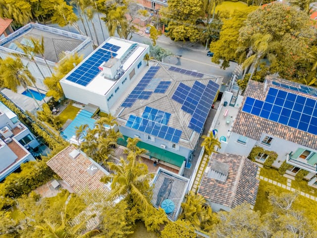 Casa com 500m² 4 quartos e 6 banheiros, à venda ou para alugar, no bairro Cidade Jardim em São Paulo