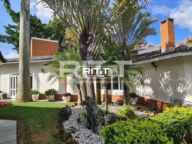 Casa com 6000m² 5 quartos e 5 banheiros, à venda, no bairro Village Sans Souci em Valinhos