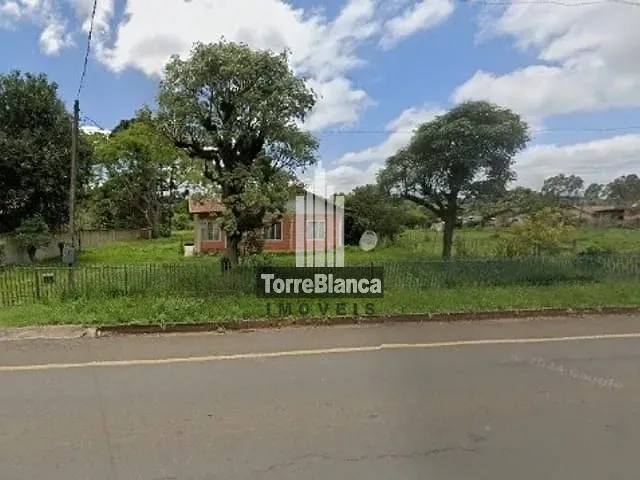 Casa com 2500m², à venda, no bairro central em Carambeí