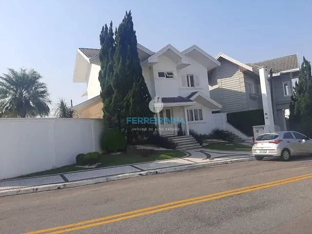 Casa com 549m² 4 quartos e 4 banheiros, à venda, no bairro Urbanova em São José dos Campos