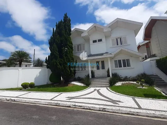 Casa com 549m² 4 quartos e 4 banheiros, à venda, no bairro Urbanova em São José dos Campos