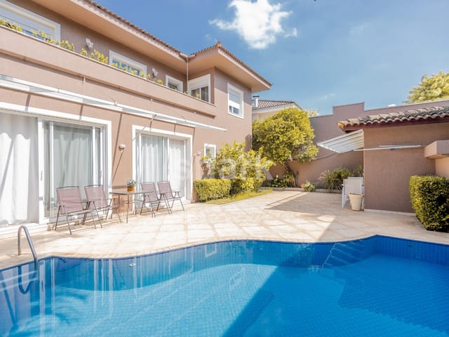 Casa com 431m² 3 quartos e 4 banheiros, à venda, no bairro Alphaville em Santana de Parnaíba