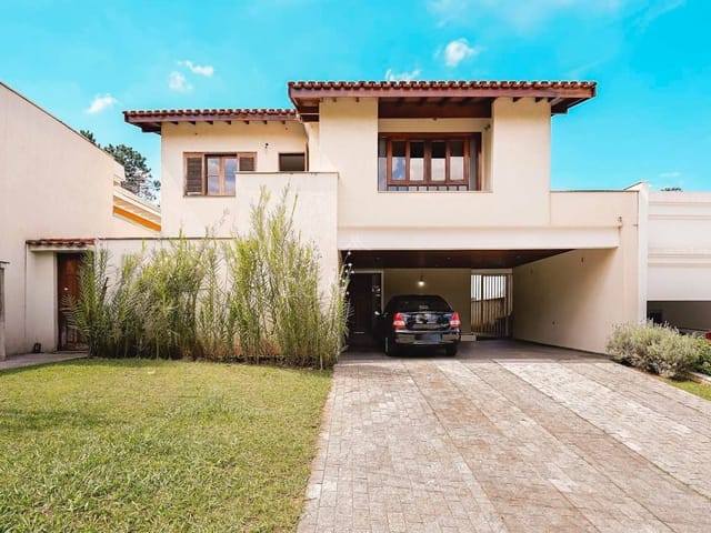 Casa com 378m² 4 quartos e 5 banheiros, à venda, no bairro Alphaville em Santana de Parnaíba