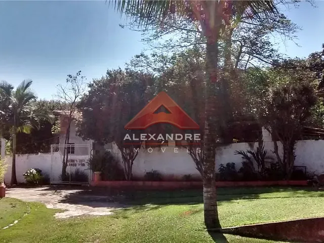 Casa com 6089m² 3 quartos e 3 banheiros, à venda, no bairro Santa Herminia em São José dos Campos
