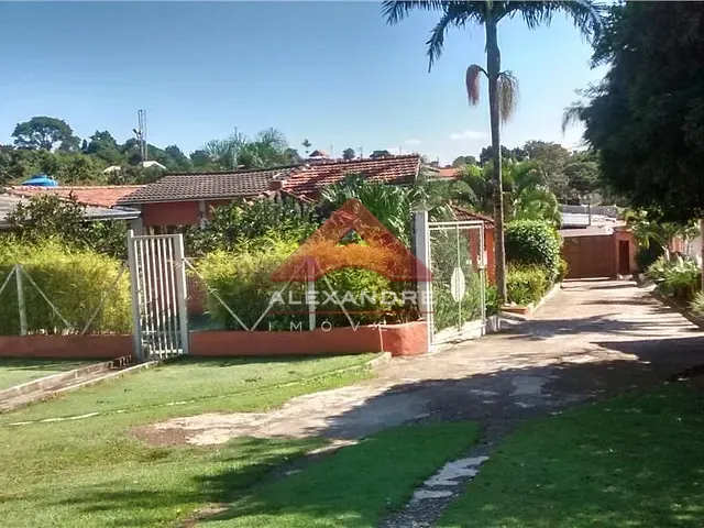 Casa com 6089m² 3 quartos e 3 banheiros, à venda, no bairro Santa Herminia em São José dos Campos