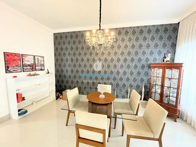 Casa com 450m² 5 quartos e 7 banheiros, à venda, no bairro Condomínio Residencial Jaguary em São José dos Campos