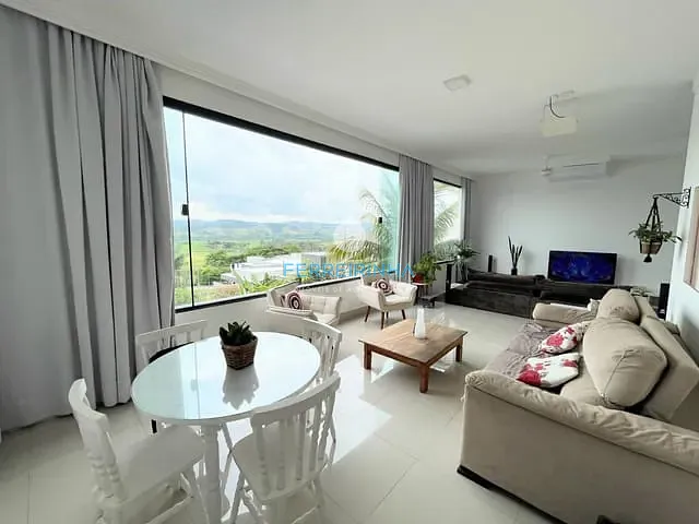 Casa com 450m² 5 quartos e 7 banheiros, à venda, no bairro Condomínio Residencial Jaguary em São José dos Campos