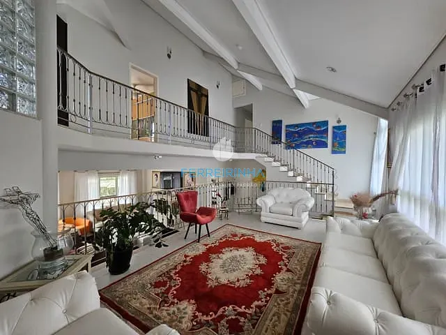 Casa com 522m² 4 quartos e 5 banheiros, à venda, no bairro Urbanova em São José dos Campos