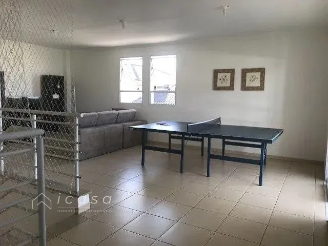Casa com 300m² 3 quartos e 2 banheiros, à venda, no bairro Campos do Conde Versailles em Tremembé