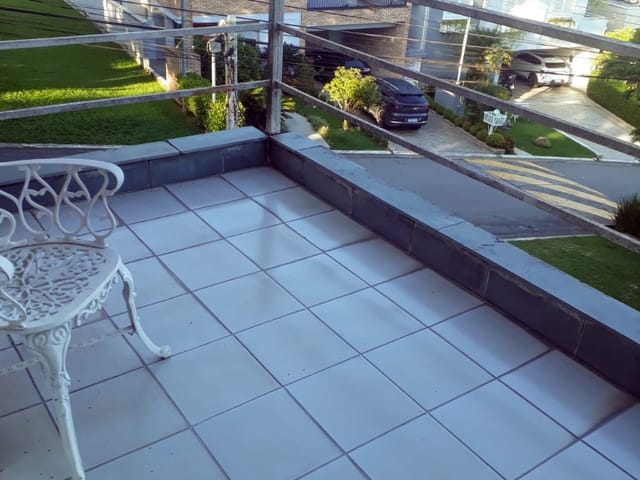 Casa com 394m² 4 quartos e 6 banheiros, à venda, no bairro Alphaville em Santana de Parnaíba