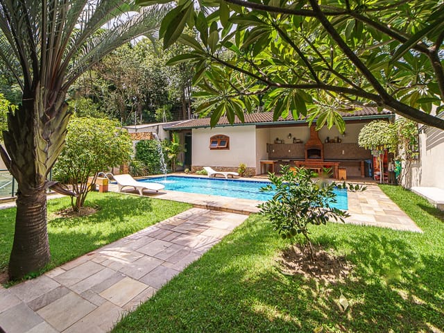 Foto do Casa - Casa tipo para venda em City América com 4 quartos, sendo 2 suítes, 560m² | Lares e Andares Imóveis