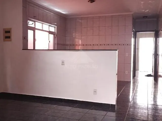 Casa com 125m² 4 quartos e 1 banheiro, à venda, no bairro Jardim São José em Mauá
