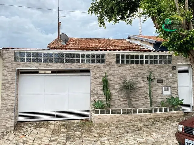 Casa com 240m² 3 quartos e 2 banheiros, à venda, no bairro Vila Teixeira em Campinas