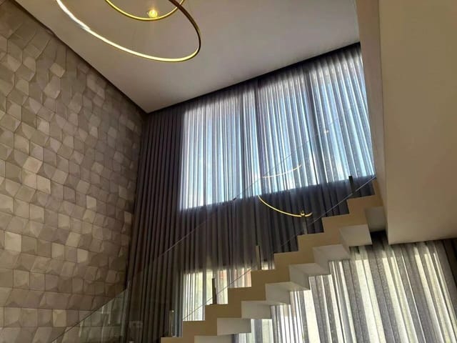 Casa com 464m² 5 quartos e 6 banheiros, à venda ou para alugar, no bairro Condomínio Residencial Jaguary em São José dos Campos