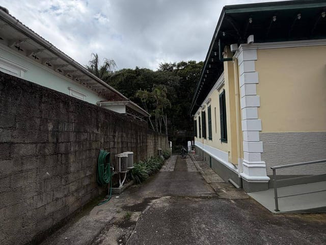 Casa com 5000m², para alugar, no bairro Centro em Petrópolis