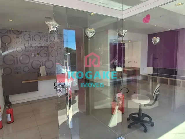 Casa com 303m², para alugar, no bairro Centro em São José dos Campos